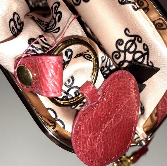 Jessica Simpson Foldover Clutch - Picture 8 of 8